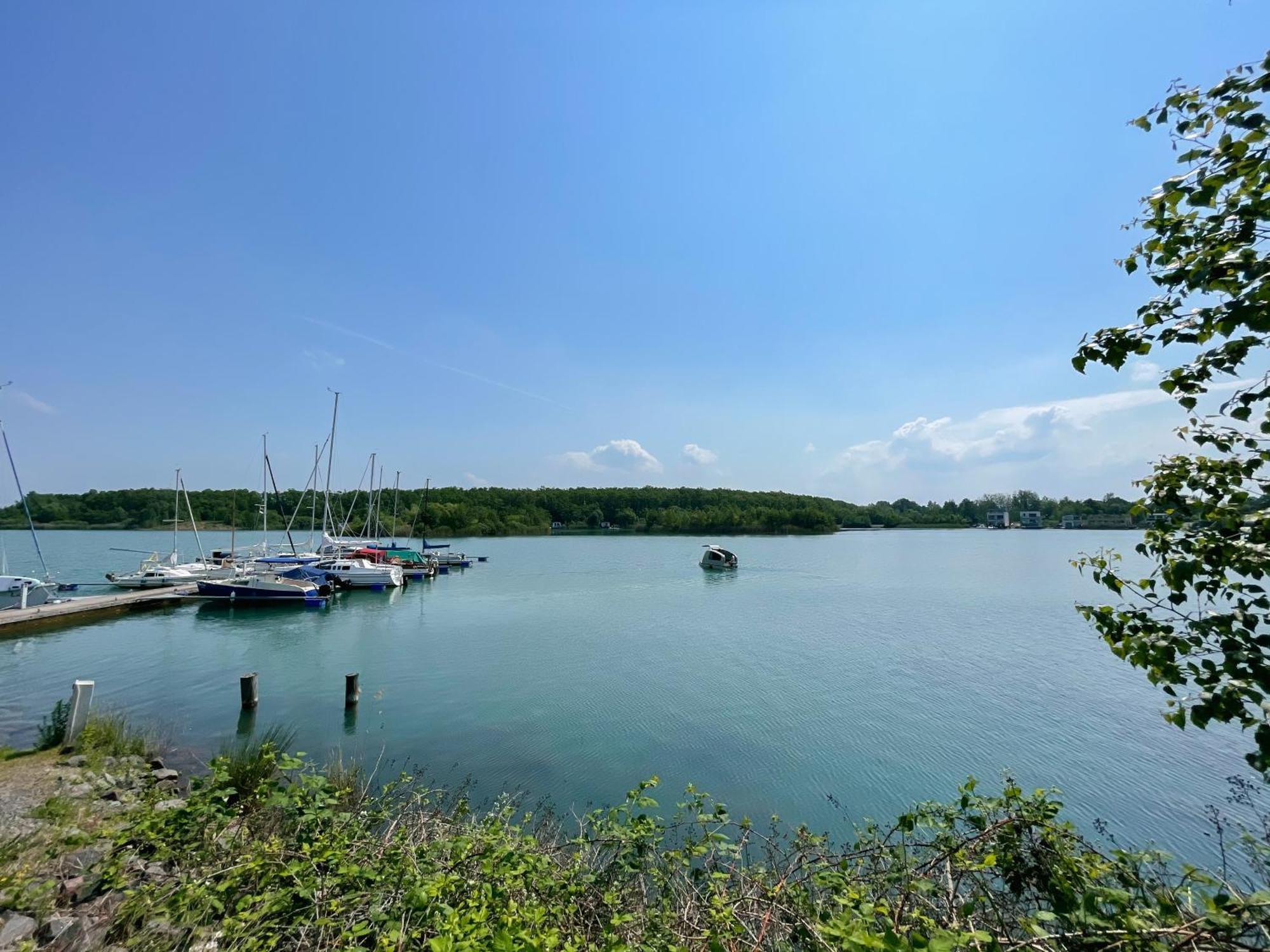 Haus Im Schilf 2 - Ferienwohnungen Am Hainer See Bei Leipzig Neukieritzsch Extérieur photo